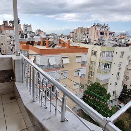 Apart1 Apartment *